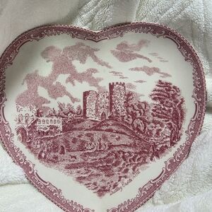 Heart-Shaped Ceramic Plate with Castle Design